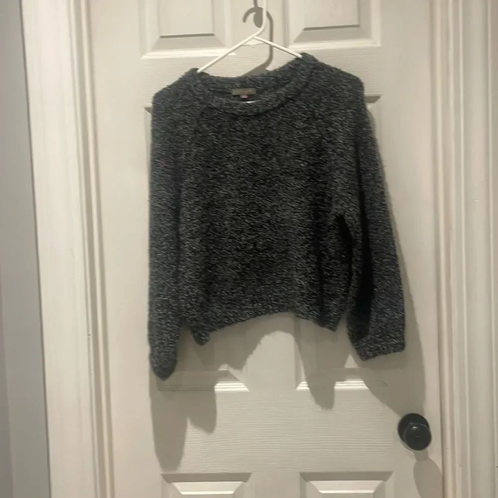 Lilla P wool blend sweater SZ small